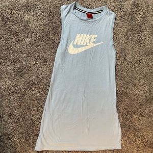 I am selling it because it is too small for me